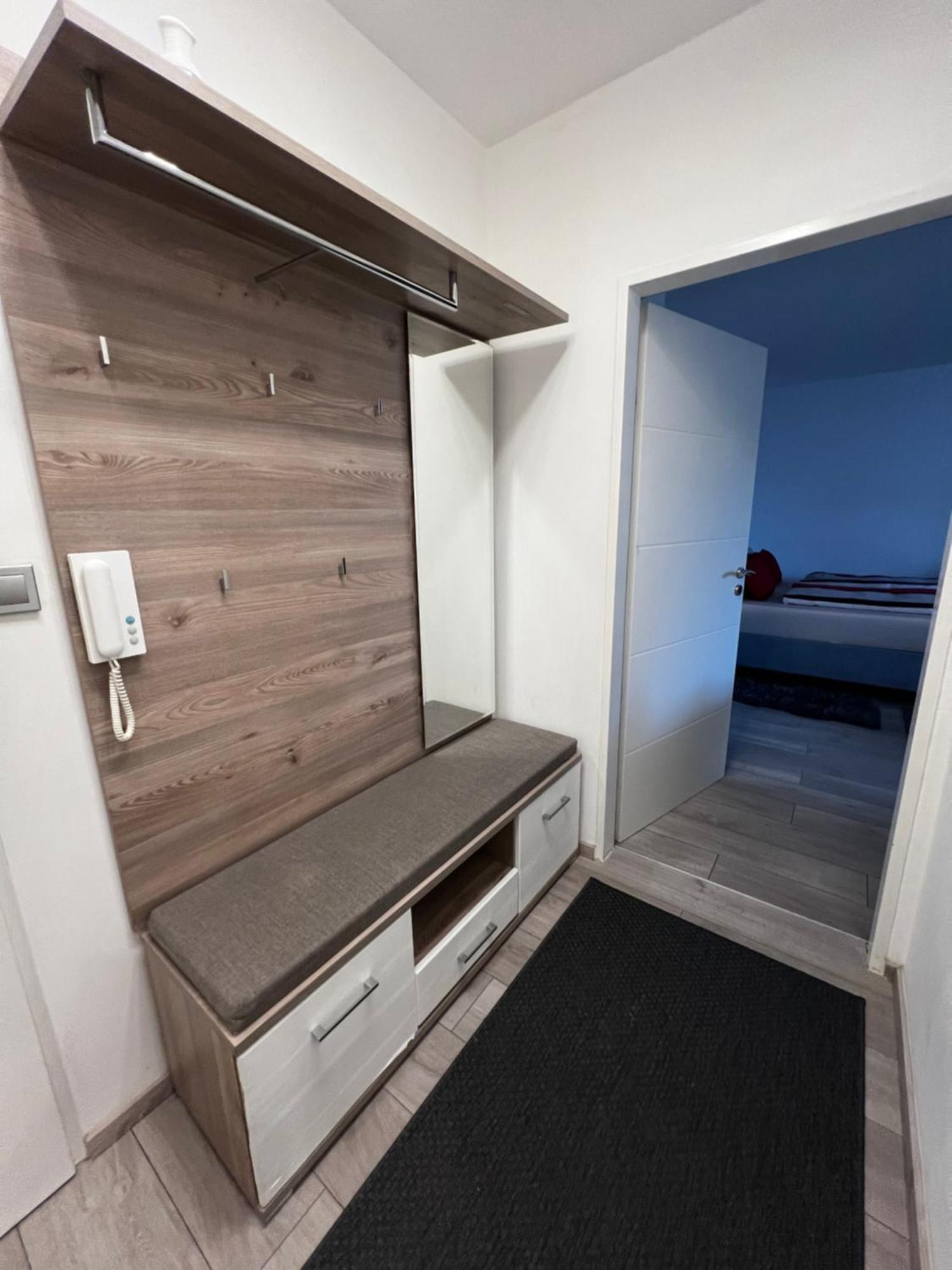Modern Apartment Augusta Esterno foto